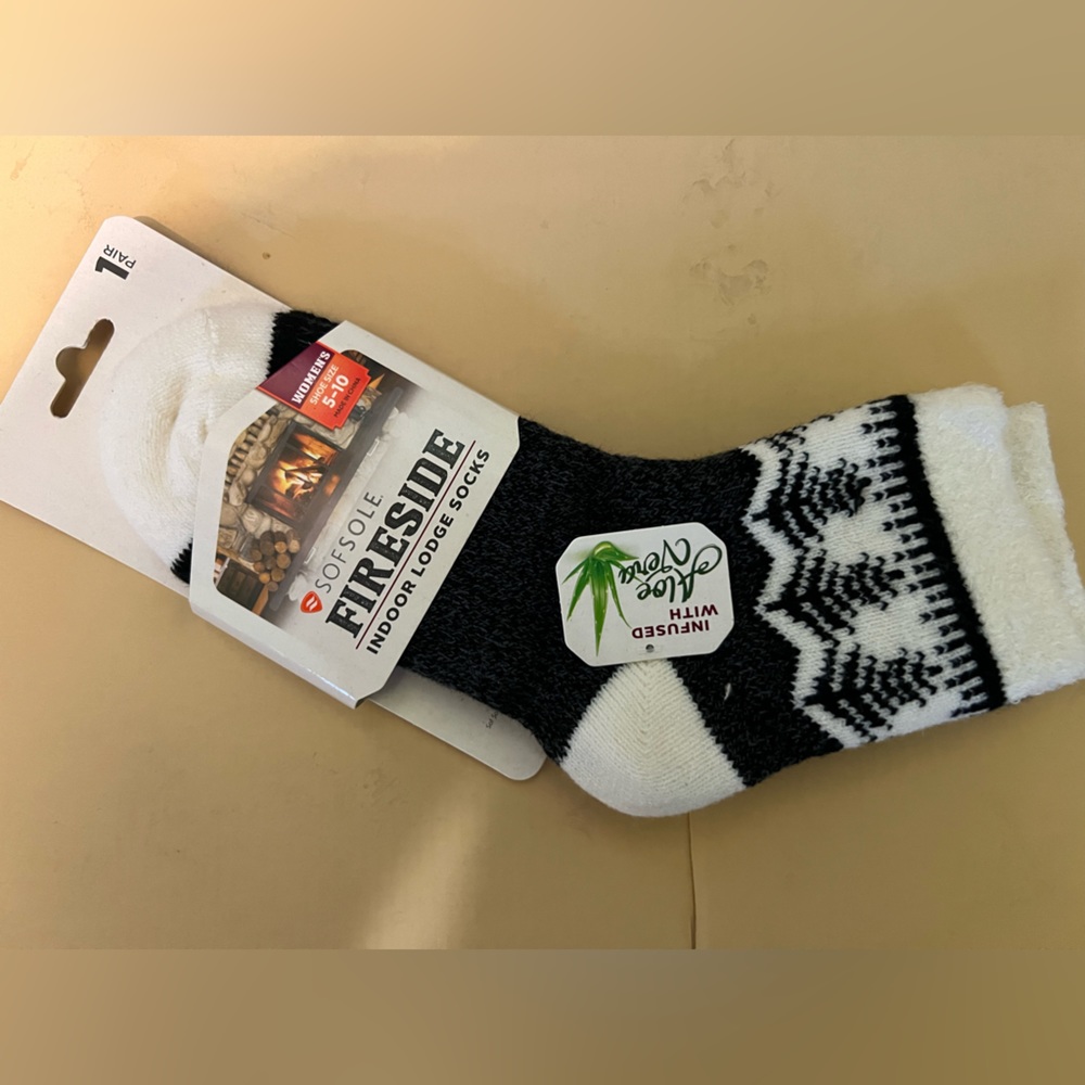 Women’s socks